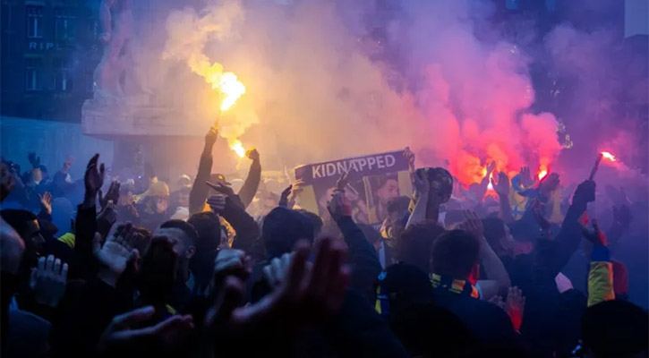 আমস্টারডামে ফিলিস্তিনের স্বাধীনতাকামীদের ওপর ইসরায়েলি সমর্থকদের হামলা