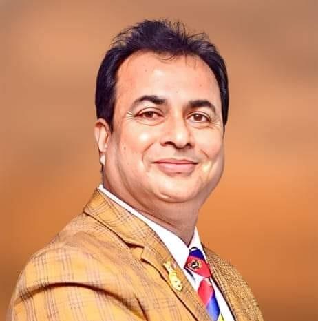 প্রবাসীরা কি শুধুই টাকার মেশিন?