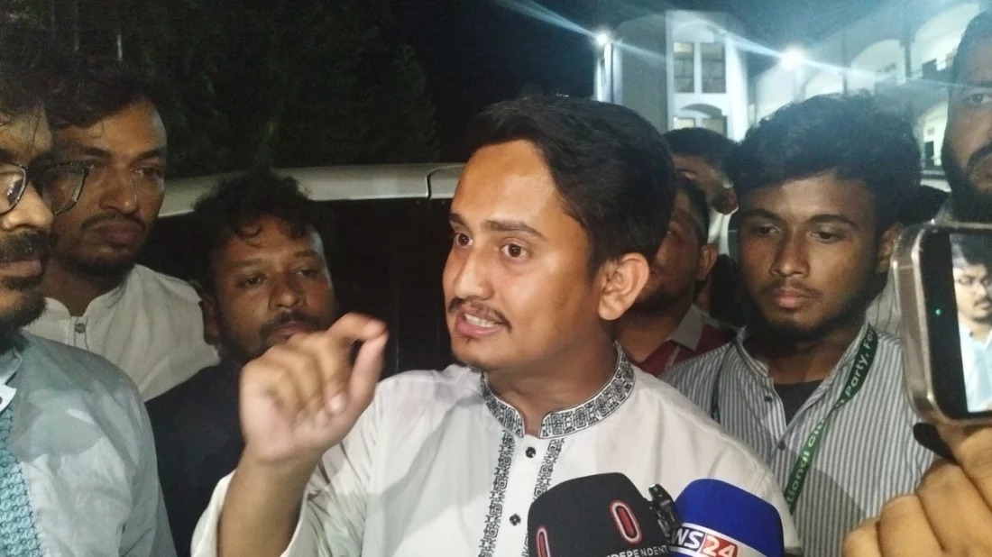 ফেনীতে বন্যার ত্রাণ নিয়ে প্রশ্ন, উপদেষ্টার থেকে হিসাব জানতে বললেন সারজিস