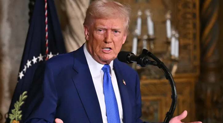 সব দোষ জেলেনস্কি ওপর চাপাচ্ছেন ট্রাম্প