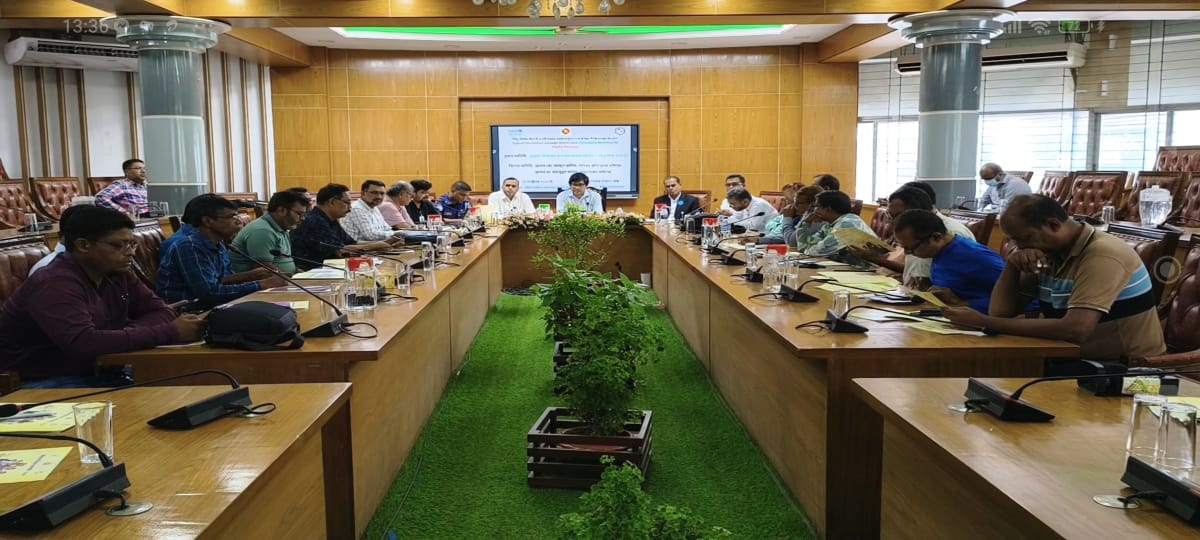 ফরিদপুরে মাসব্যাপী টাইফয়েড টিকাদান কর্মসূচি: ৫ লাখের বেশি শিশুকে বিনামূল্যে টিকা