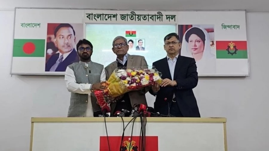 বিএনপিতে যোগ দিলেন গণঅধিকারের রাশেদ খাঁন