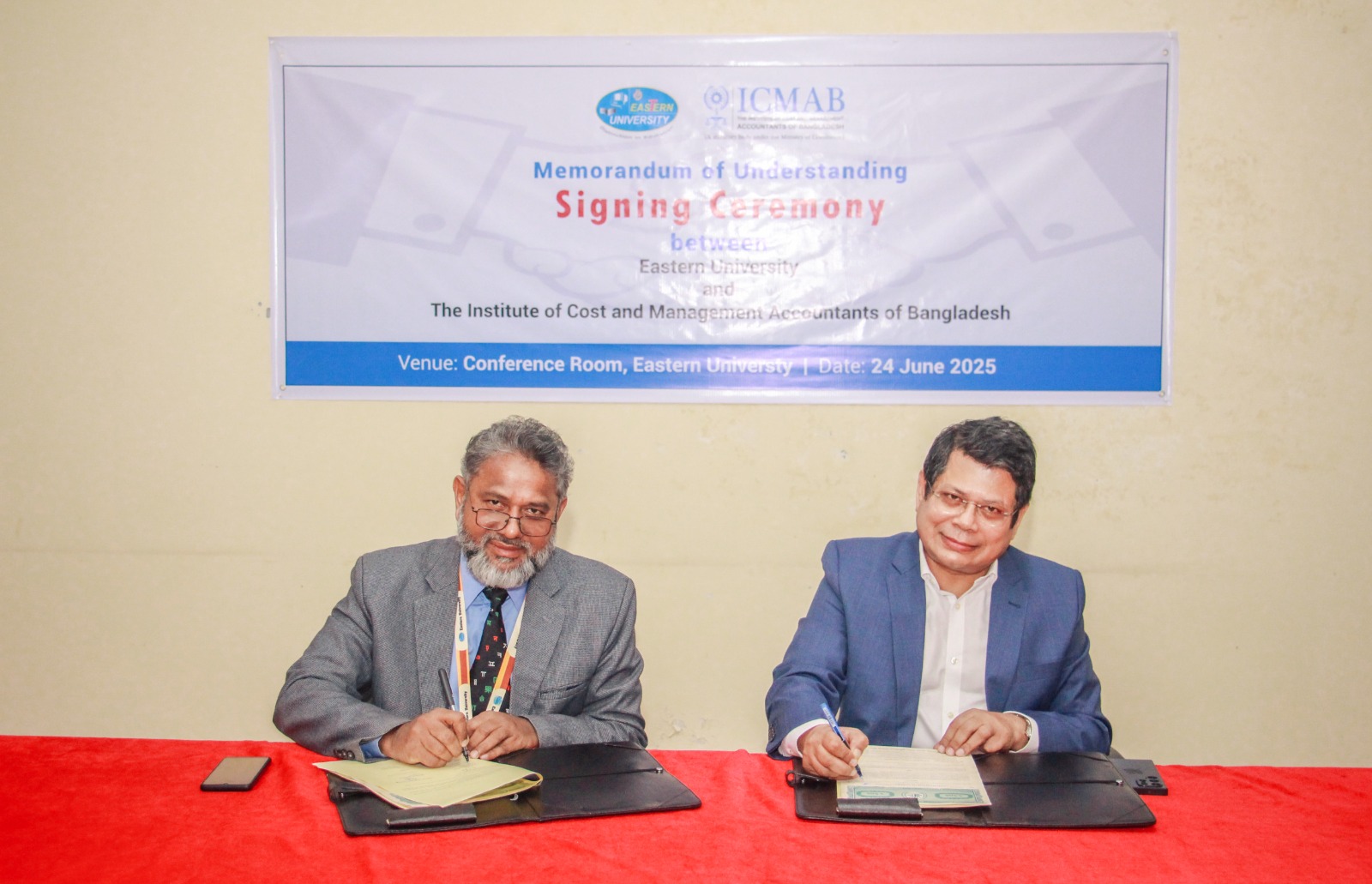 ইস্টার্ন ইউনিভার্সিটি ও আইসিএমএবি-এর মধ্যে সমঝোতা স্মারক স্বাক্ষরিত